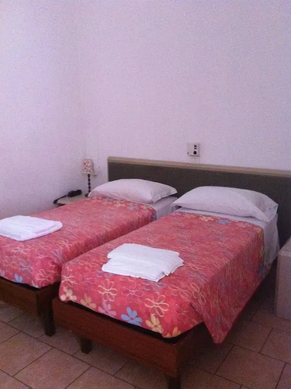 Hotel Gambara Milán 0*,  Italia
